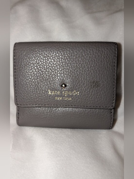 kate spade Handbags - Kate Spade Jackson Street Jada Pebbled Leather Compact Wallet in Taupe Gray GUC
